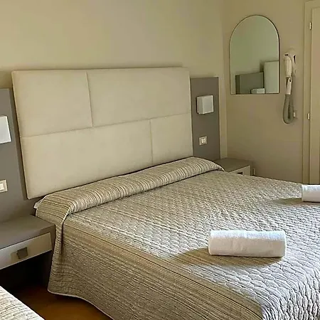 Vera Hotel Cesenatico